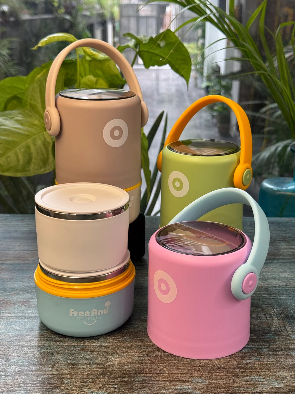 820ml Insulated Pot-Style Lunch Container "FreeAnd"